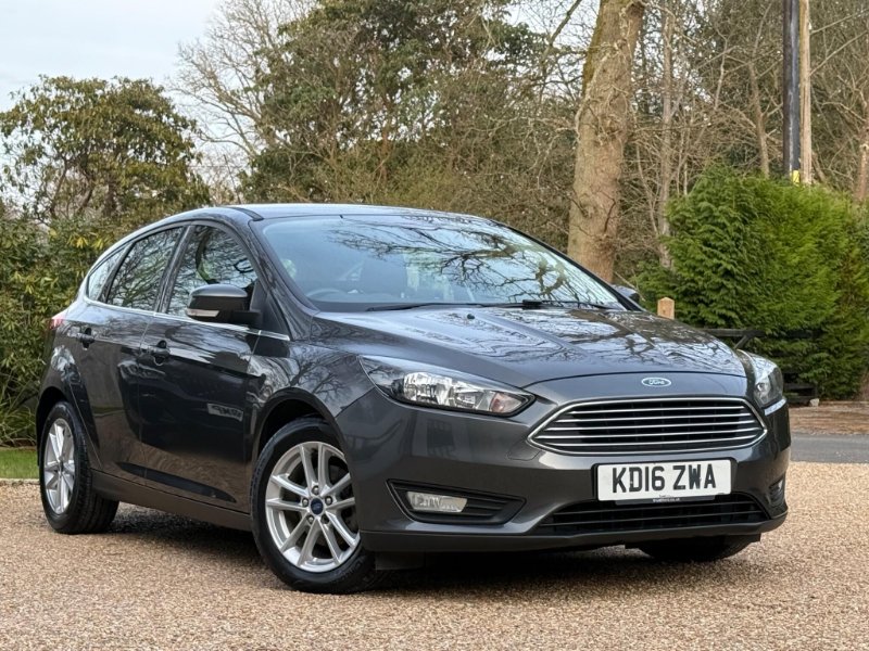2016 FOCUS 1.0T ECOBOOST ZETEC EURO 6 S S 5DR MAKE FORD MODEL FOCUS... photo